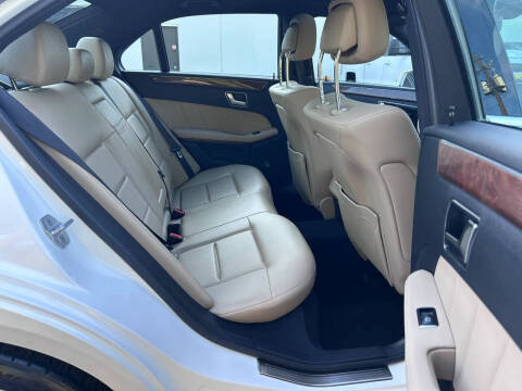 2012 Mercedes-Benz E-Class