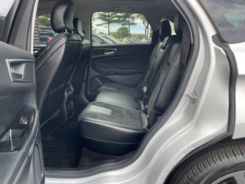 2016 Ford Edge Sport