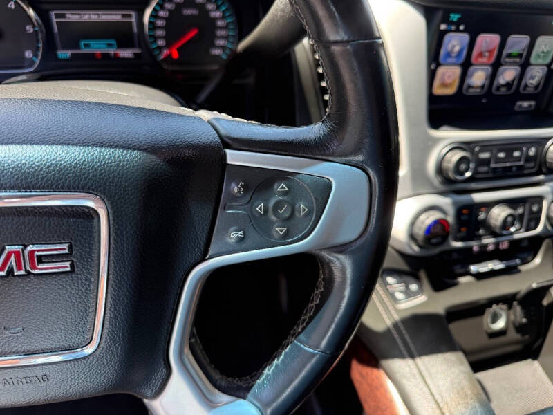 2017 GMC Yukon SLT