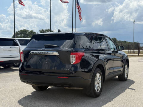 2021 Ford Explorer