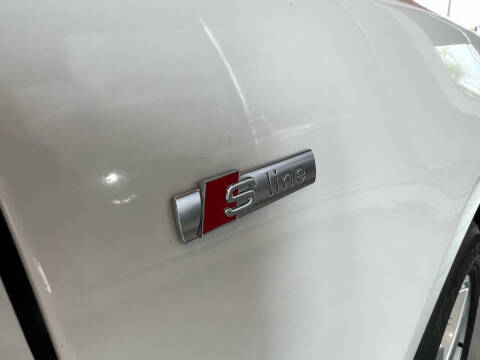 2011 Audi Q5 3.2 quattro Premium Plus