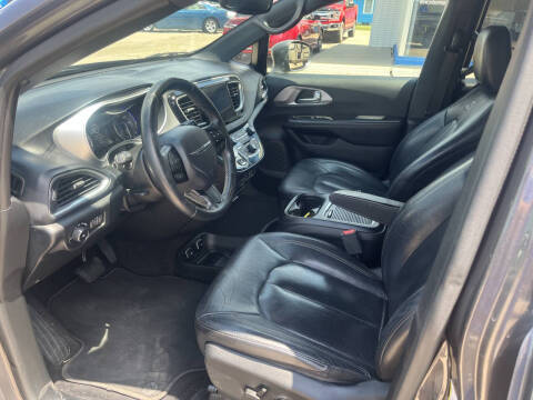 2018 Chrysler Pacifica Touring L Plus