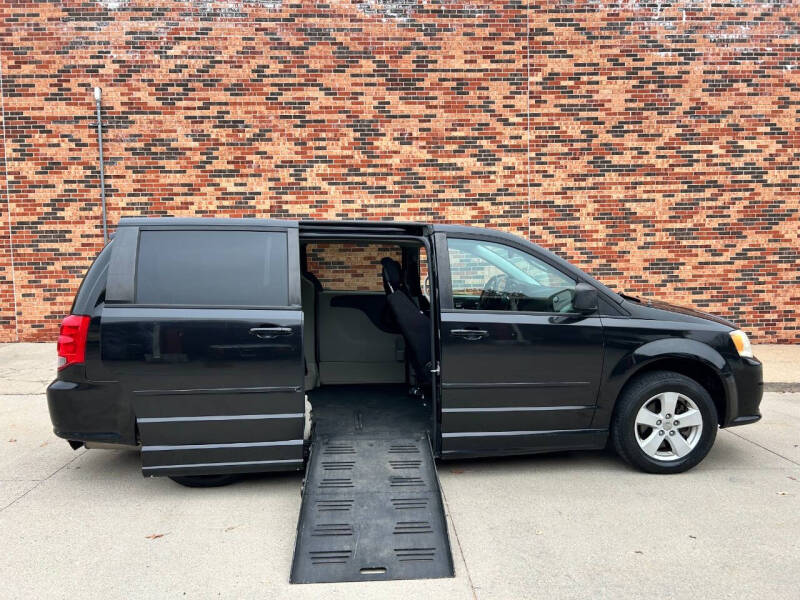 2013 Dodge Grand Caravan American Value Package