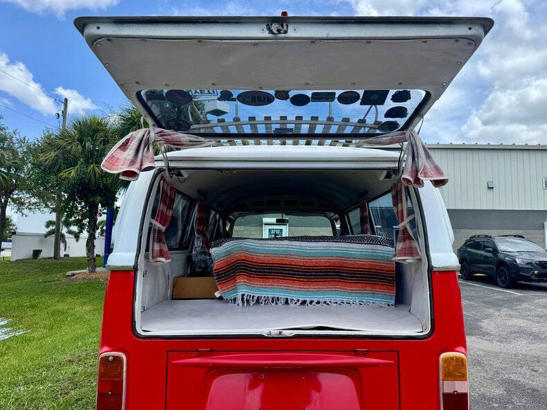 1974 Volkswagen Bus