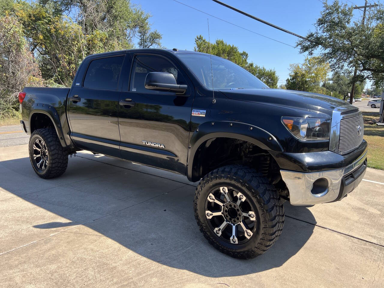 Used Car 2010 Toyota Tundra  Grade 4x4 4dr Crewmax Cab Pickup Sb (5.7l V8 Ffv) For Sale Under $20,000 In Austin, Texas