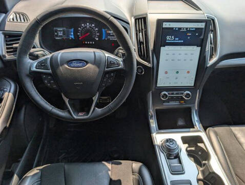 2023 Ford Edge ST