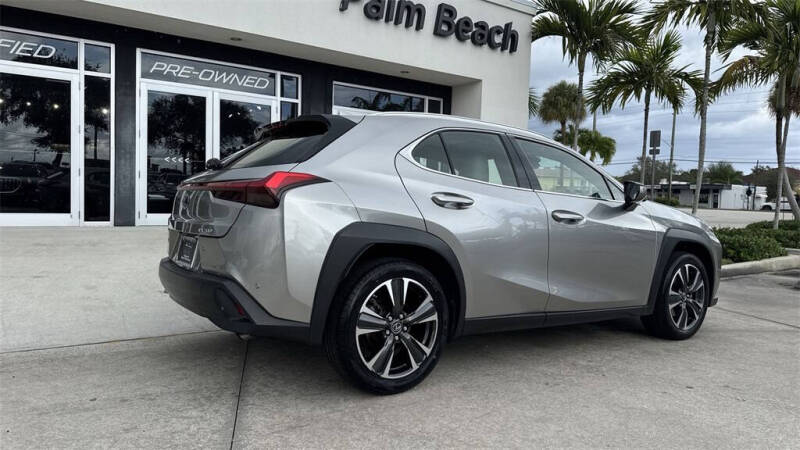 2020 Lexus UX 200