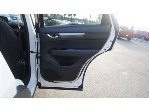 2017 Mazda CX-5 Sport