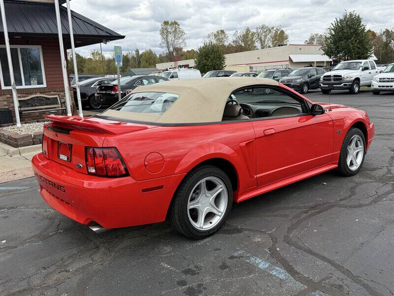 2000 Ford Mustang GT
