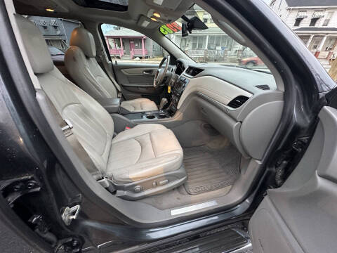 2014 Chevrolet Traverse LTZ