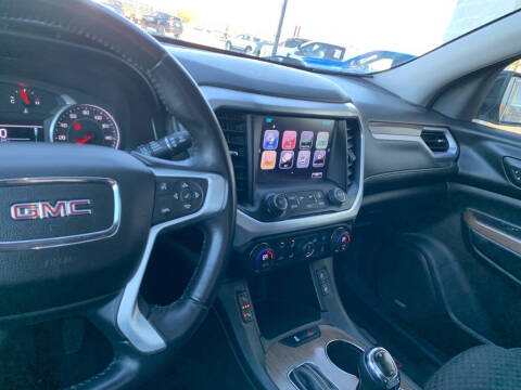 2017 GMC Acadia SLE-2