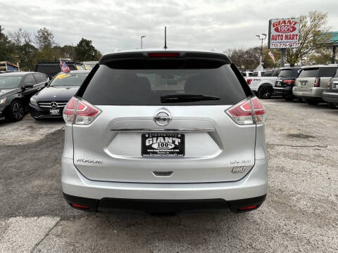 2015 Nissan Rogue SV