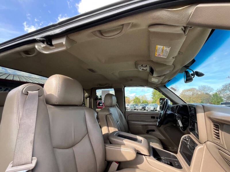 2005 GMC Sierra 2500HD