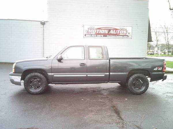 2004 Chevrolet Silverado 1500's photo