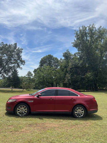 2011 Ford Taurus SEL