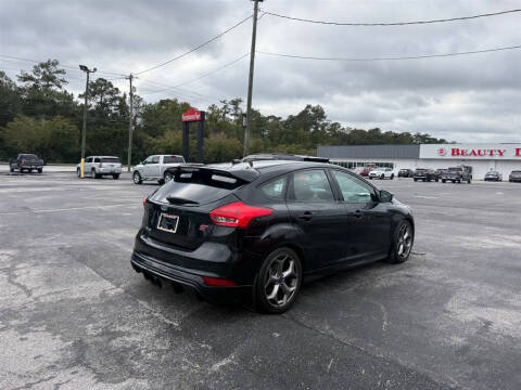 2018 Ford Focus ST