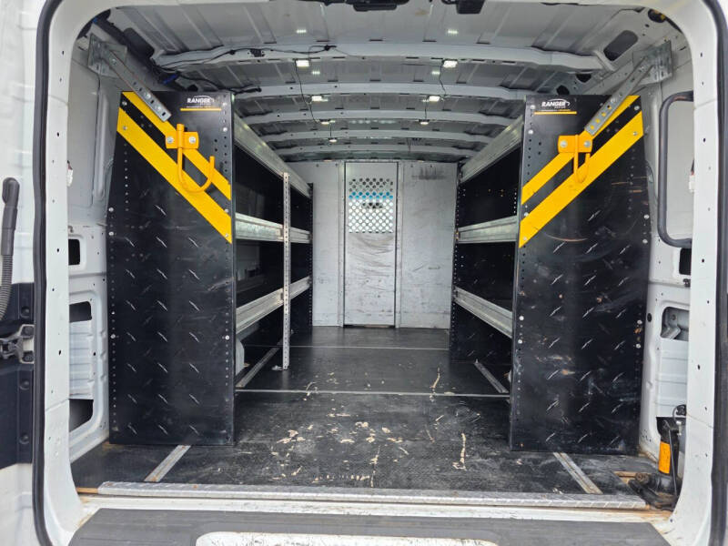 2018 Nissan NV 1500 S