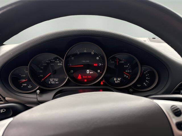 2005 Porsche 911 Carrera