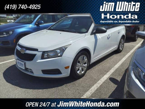 2014 Chevrolet Cruze for sale at The Credit Miracle Network Team at Jim White Honda in Maumee OH