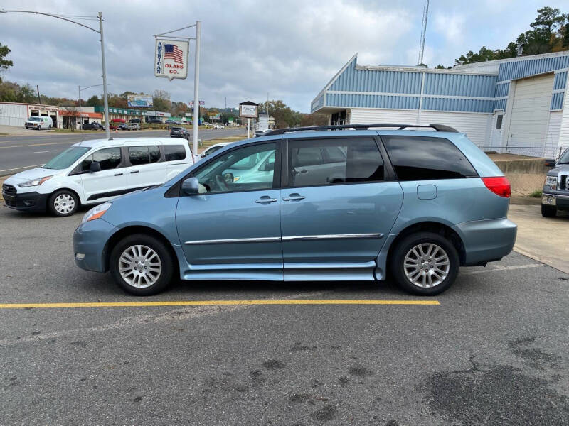 2009 Toyota Sienna Limited photo 6