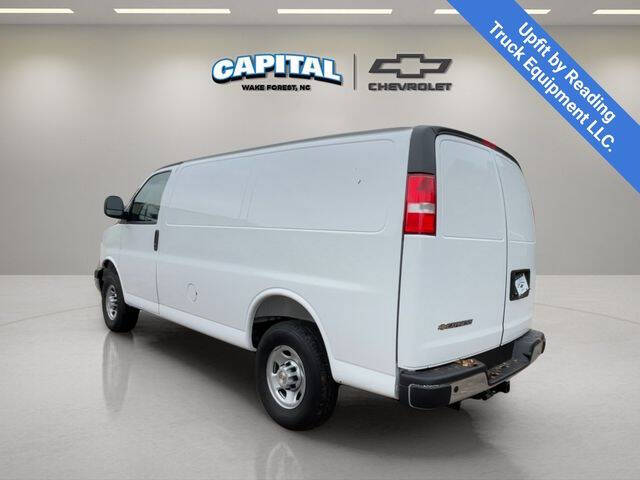 2025 Chevrolet Express 2500