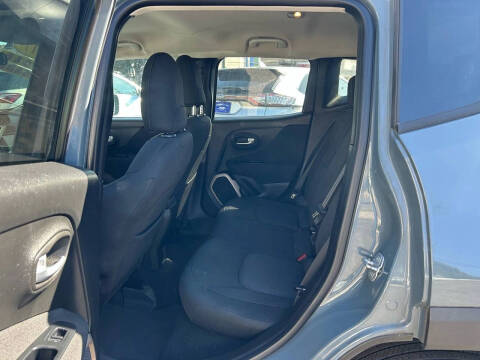 2017 Jeep Renegade Latitude