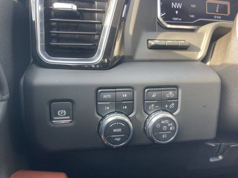 2025 GMC Sierra 3500HD