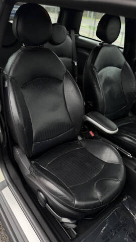 2009 MINI Cooper