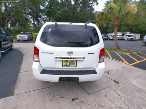 2012 Nissan Pathfinder Silver Edition