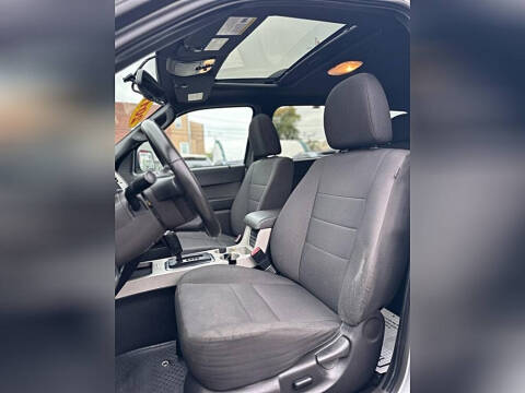 2011 Ford Escape XLT