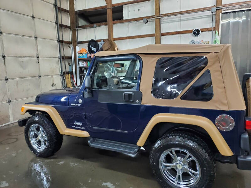2006 Jeep Wrangler for sale at Grace Motors in Evansville IN