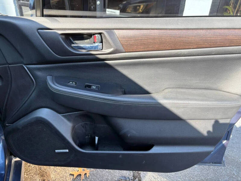 2017 Subaru Legacy 2.5i Limited