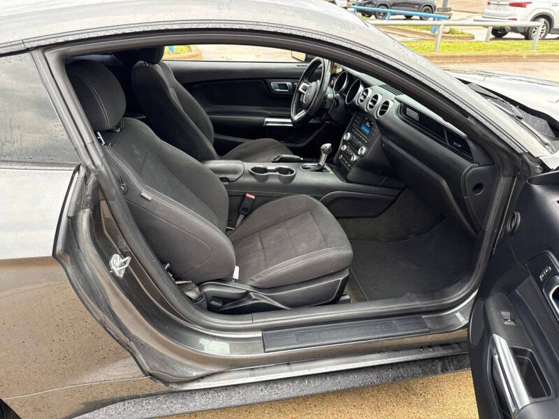 2018 Ford Mustang EcoBoost
