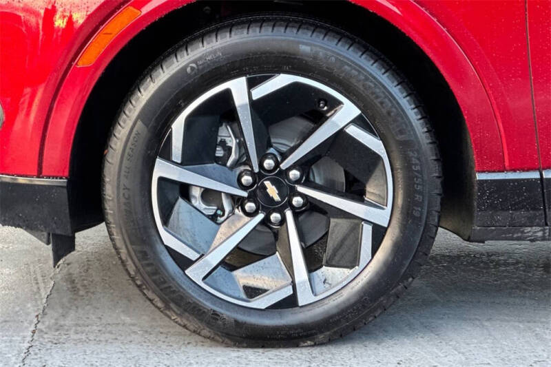 2025 Chevrolet Equinox EV LT