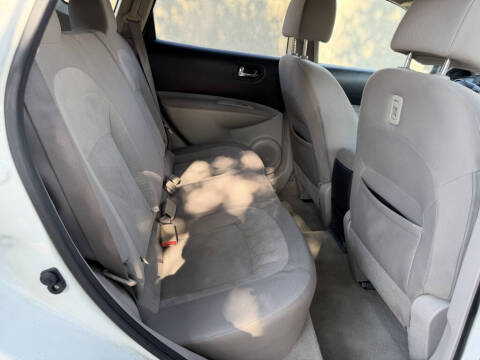 2013 Nissan Rogue SV