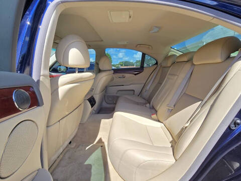 2007 Lexus LS 460
