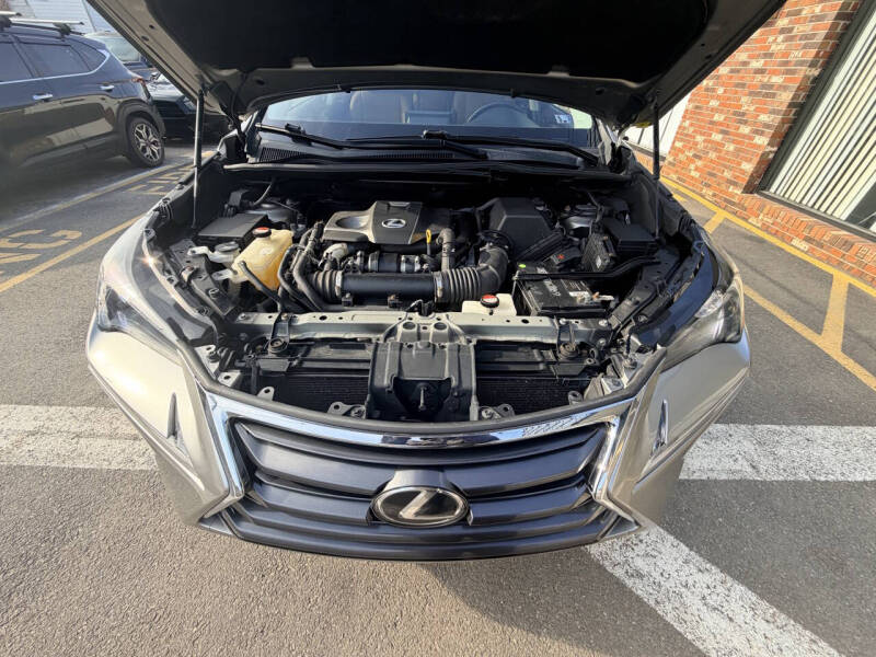 2015 Lexus NX 200t