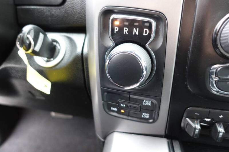 2022 RAM 1500 Classic Express