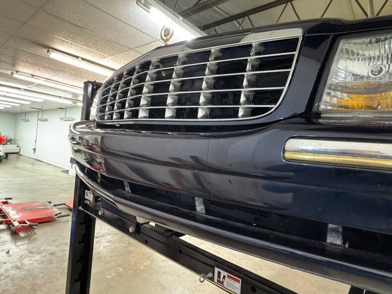 1997 Cadillac DeVille D'elegance