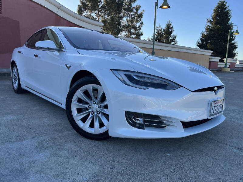 2017 Tesla Model S 75D
