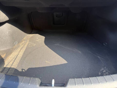 2017 Kia Cadenza Premium