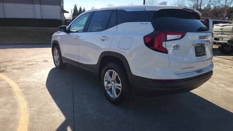 2024 GMC Terrain SLE