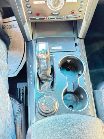 2016 Ford Explorer Sport