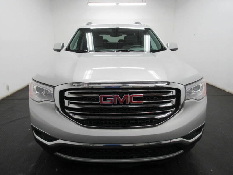 2019 GMC Acadia SLE-2