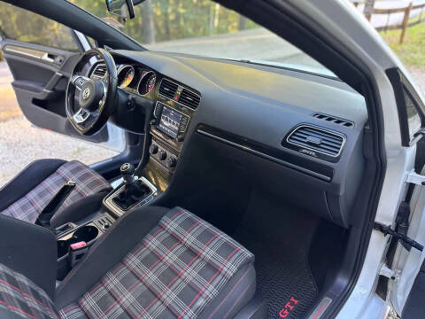 2017 Volkswagen Golf GTI