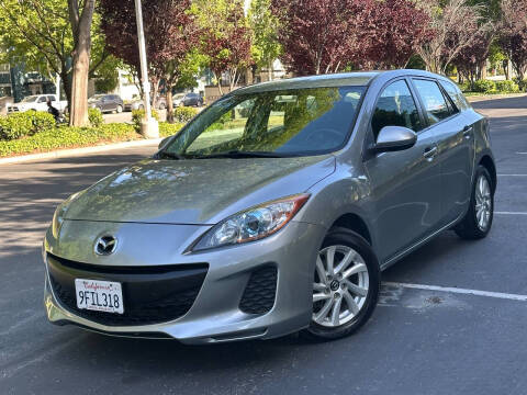 2013 Mazda MAZDA3 i Touring