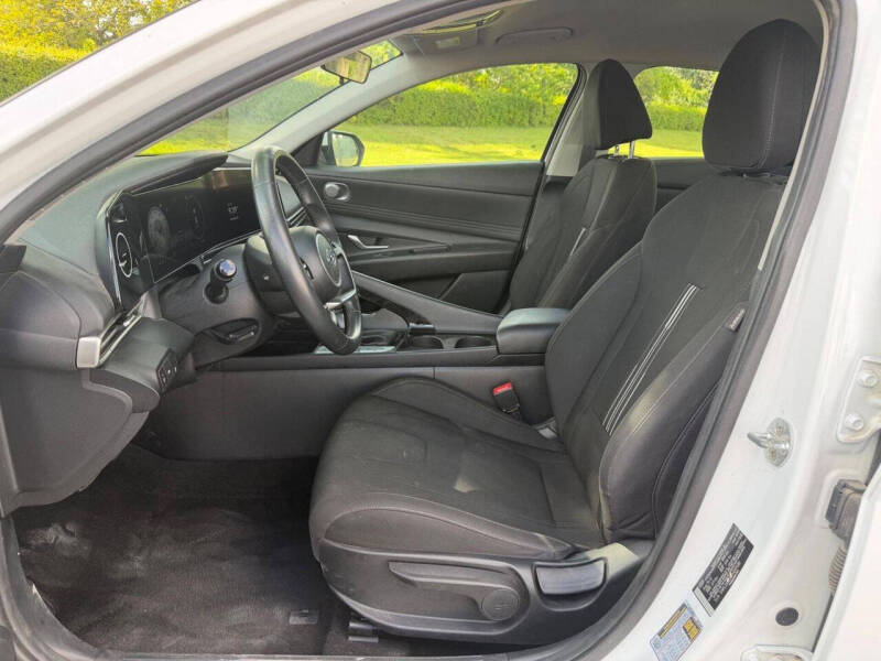 2023 Hyundai Elantra