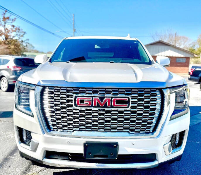 2023 GMC Yukon Denali