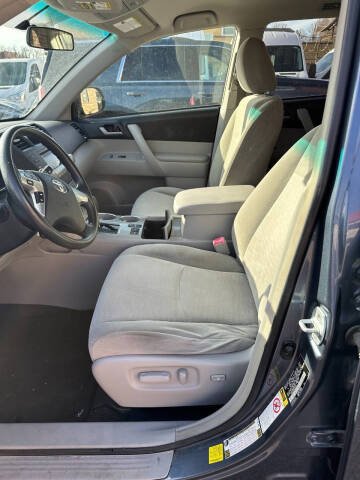 2012 Toyota Highlander Hybrid