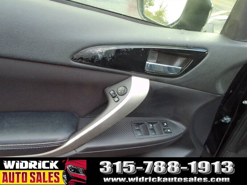 2020 Mitsubishi Eclipse Cross SE